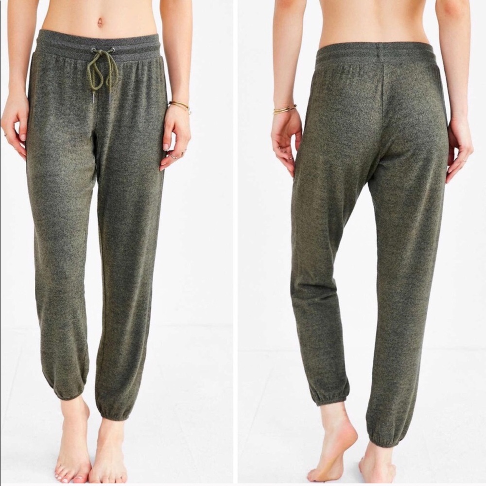 UO Out From Under Green Cozy Fleece Jogger Pant